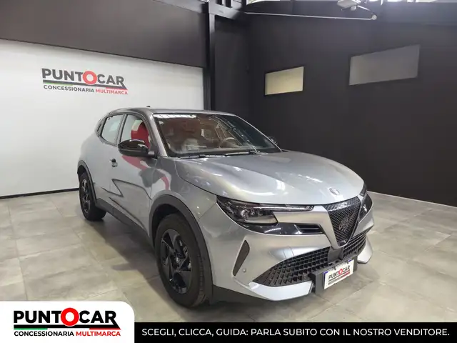 Alfa Romeo Junior view 3