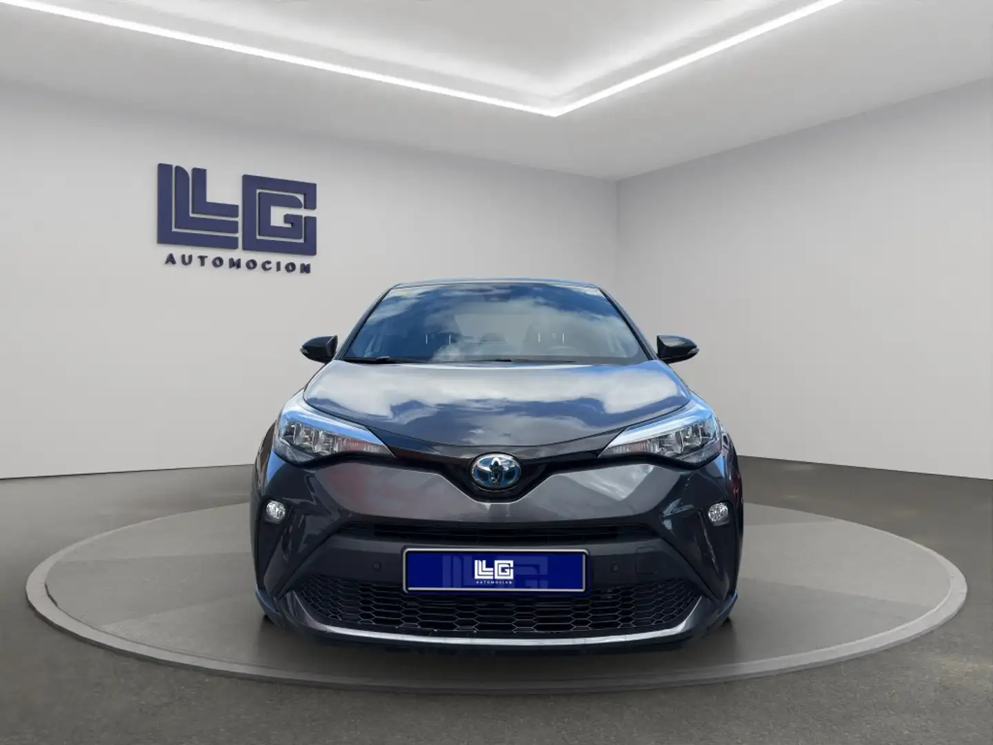Toyota C-HR 125H Advance Grijs - 2