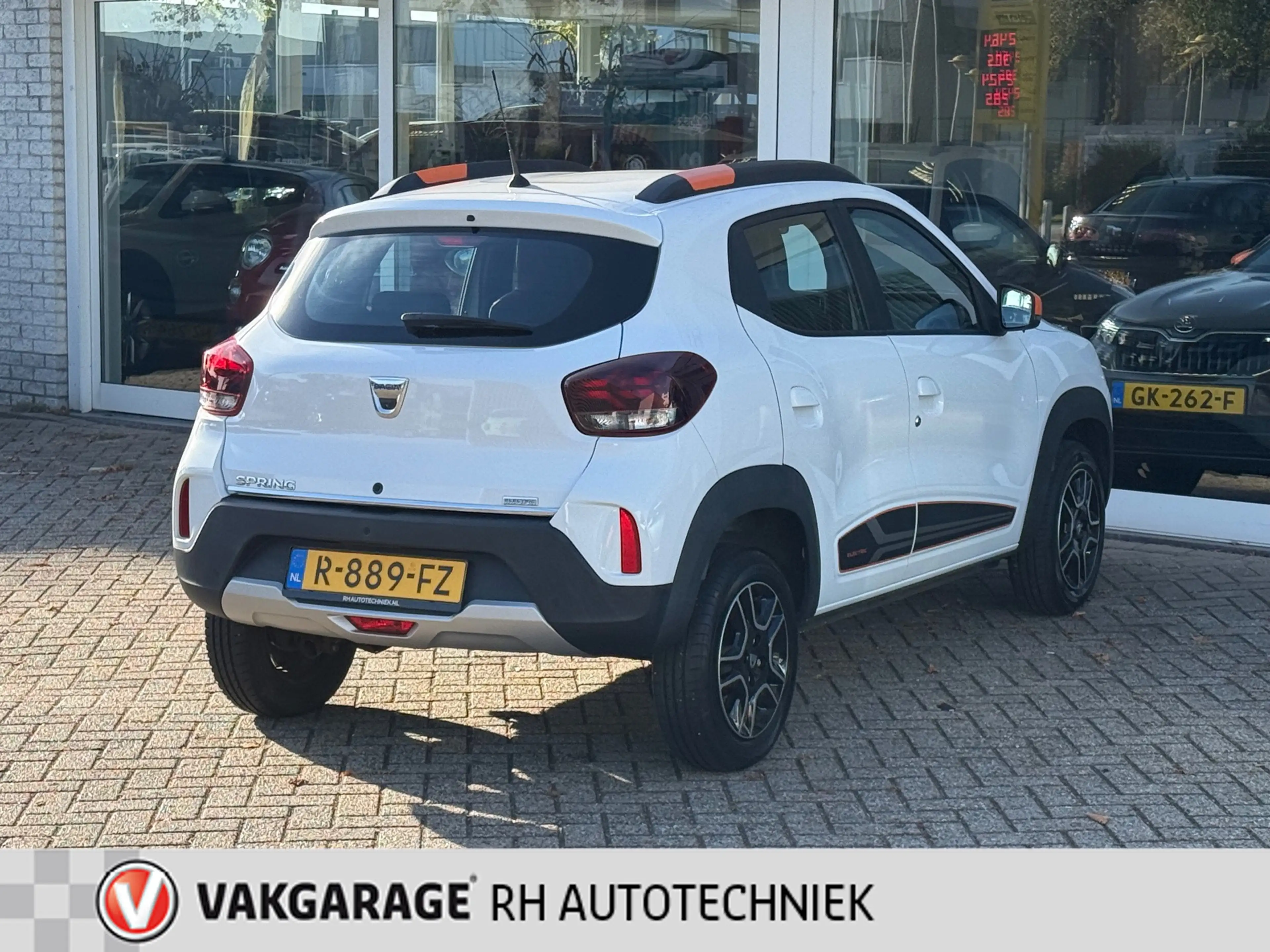Dacia Spring Comfort Plus 27 kWh — photo 5