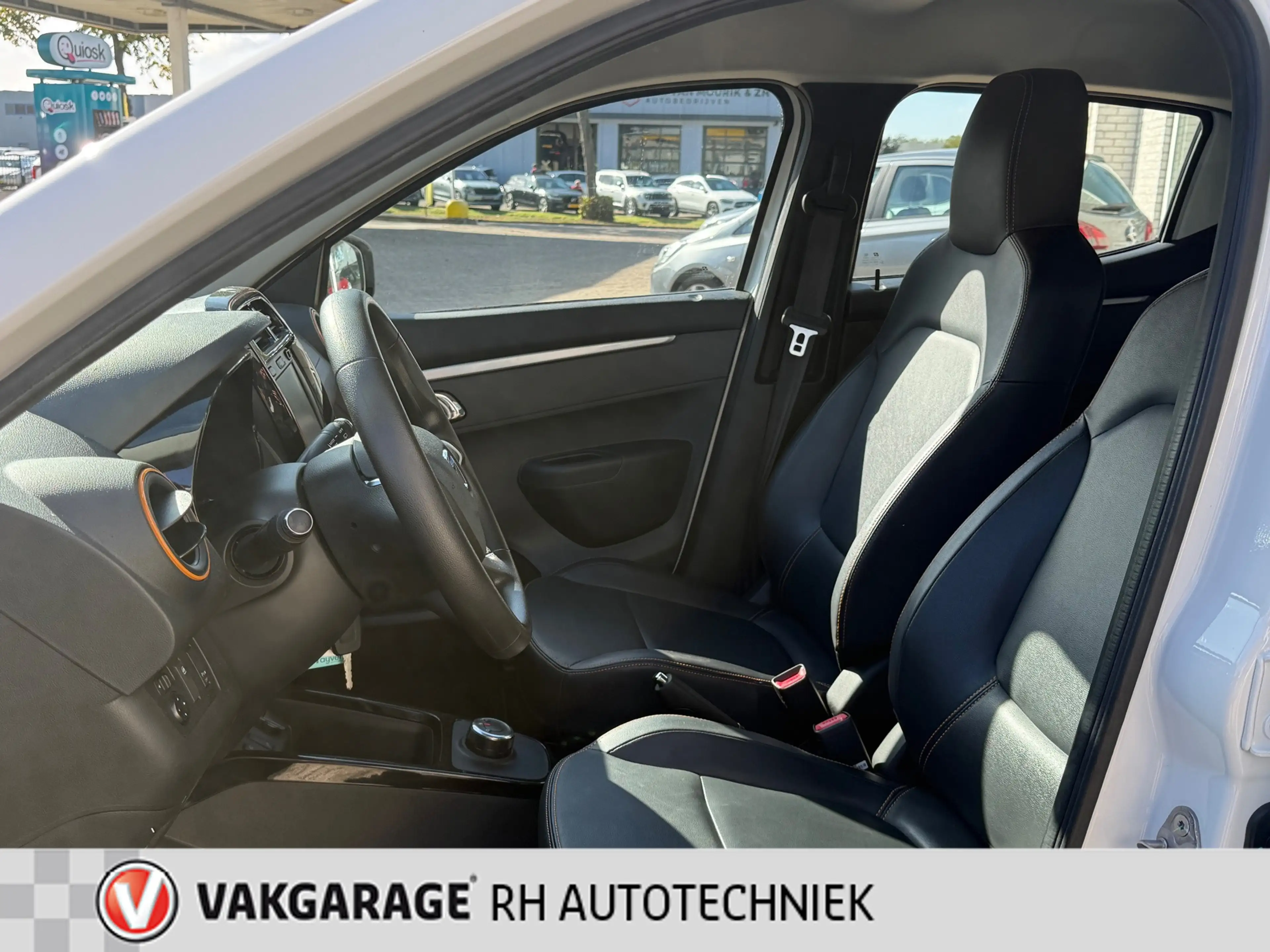 Dacia Spring Comfort Plus 27 kWh — photo 12