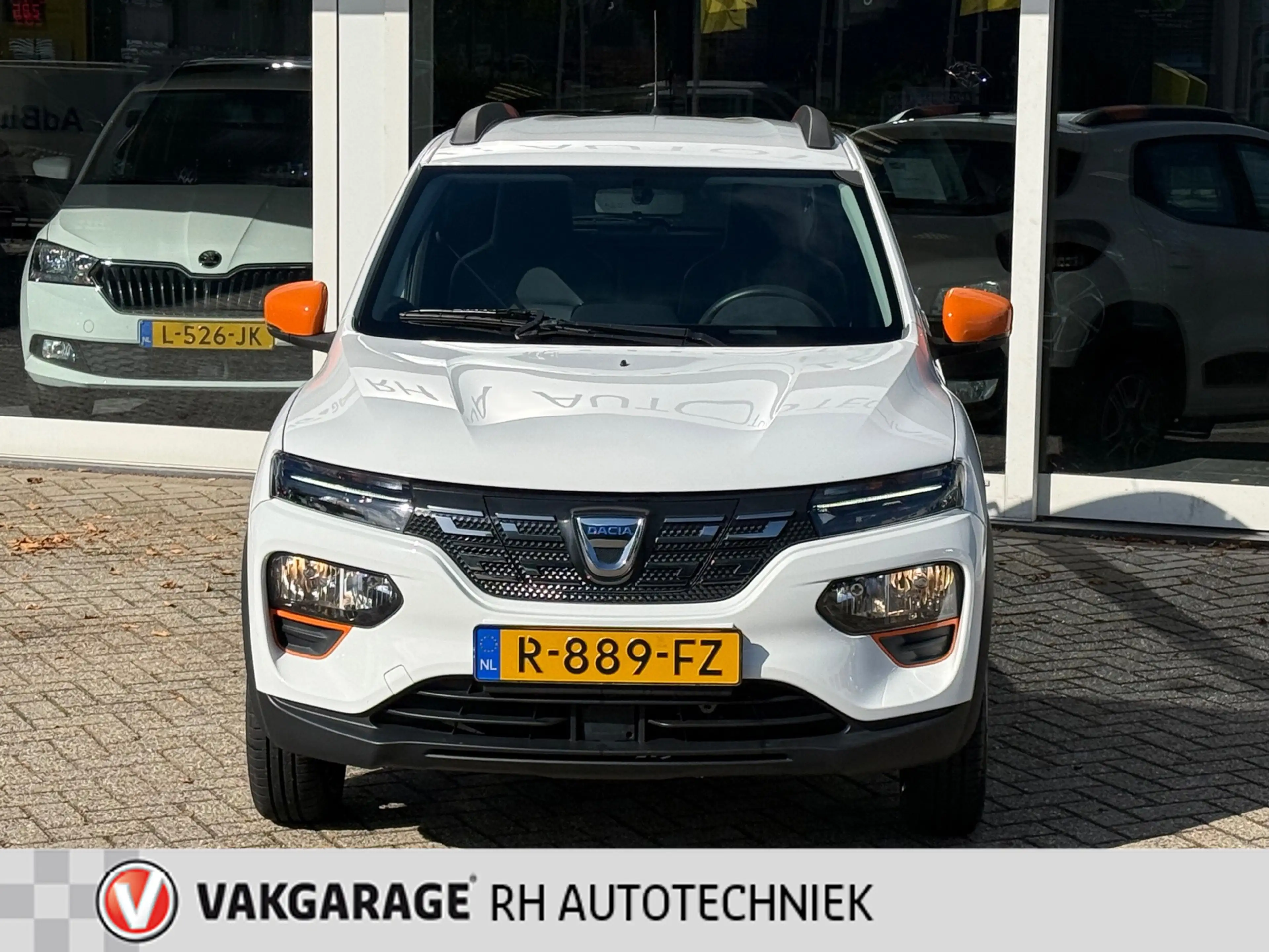 Dacia Spring Comfort Plus 27 kWh — photo 3