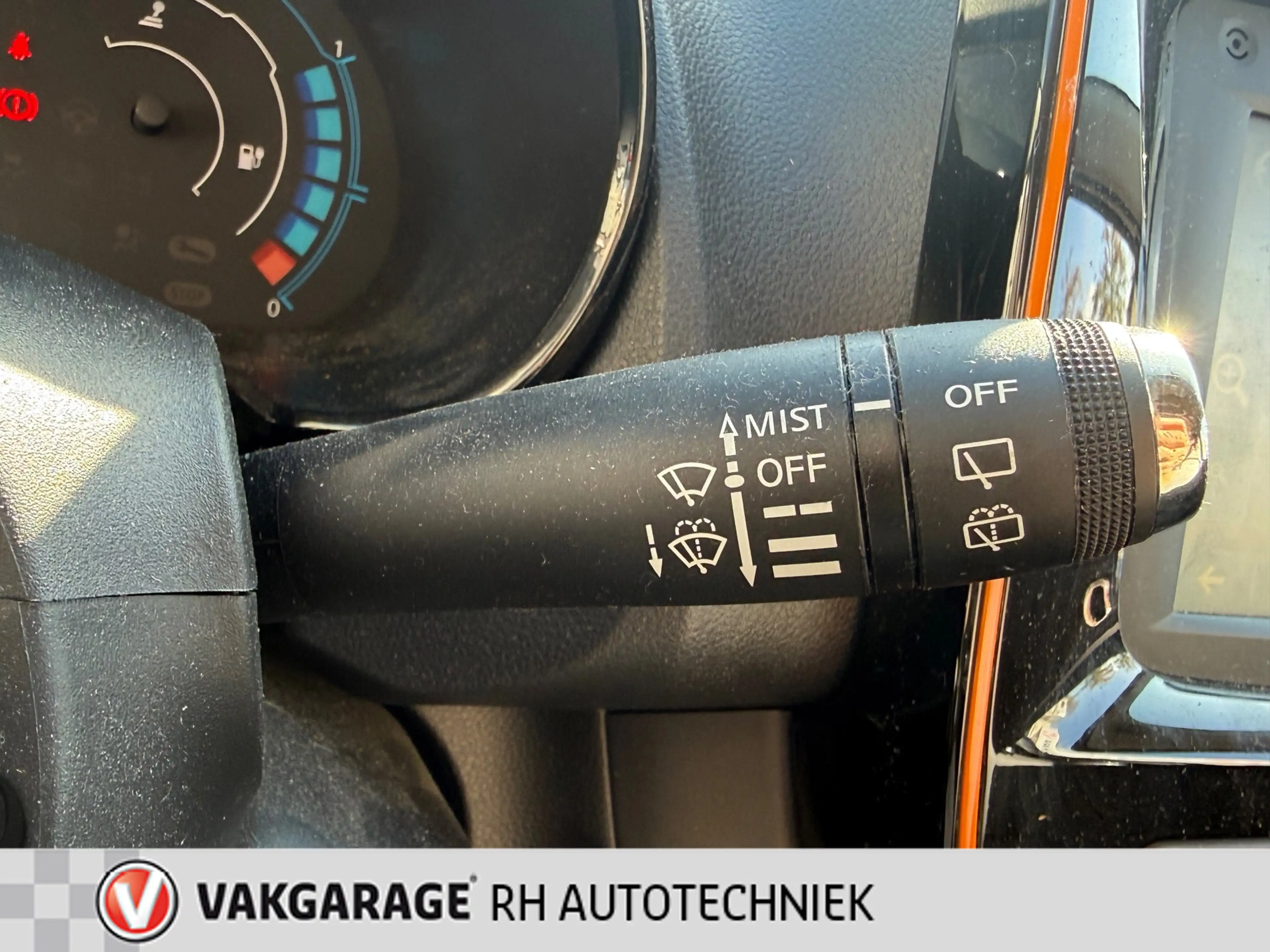 Dacia Spring Comfort Plus 27 kWh — photo 17