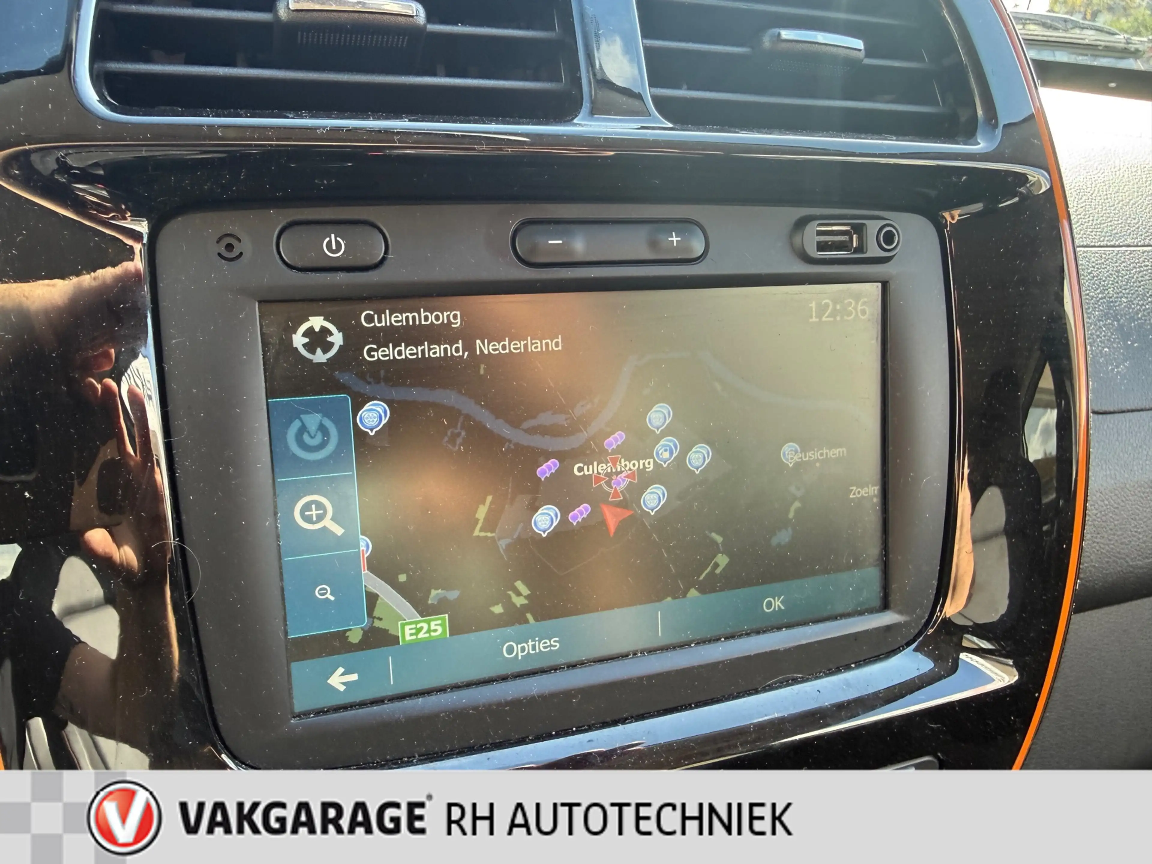Dacia Spring Comfort Plus 27 kWh — photo 9
