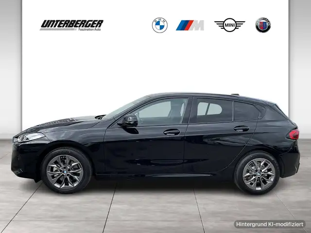 BMW 1 Series view 3