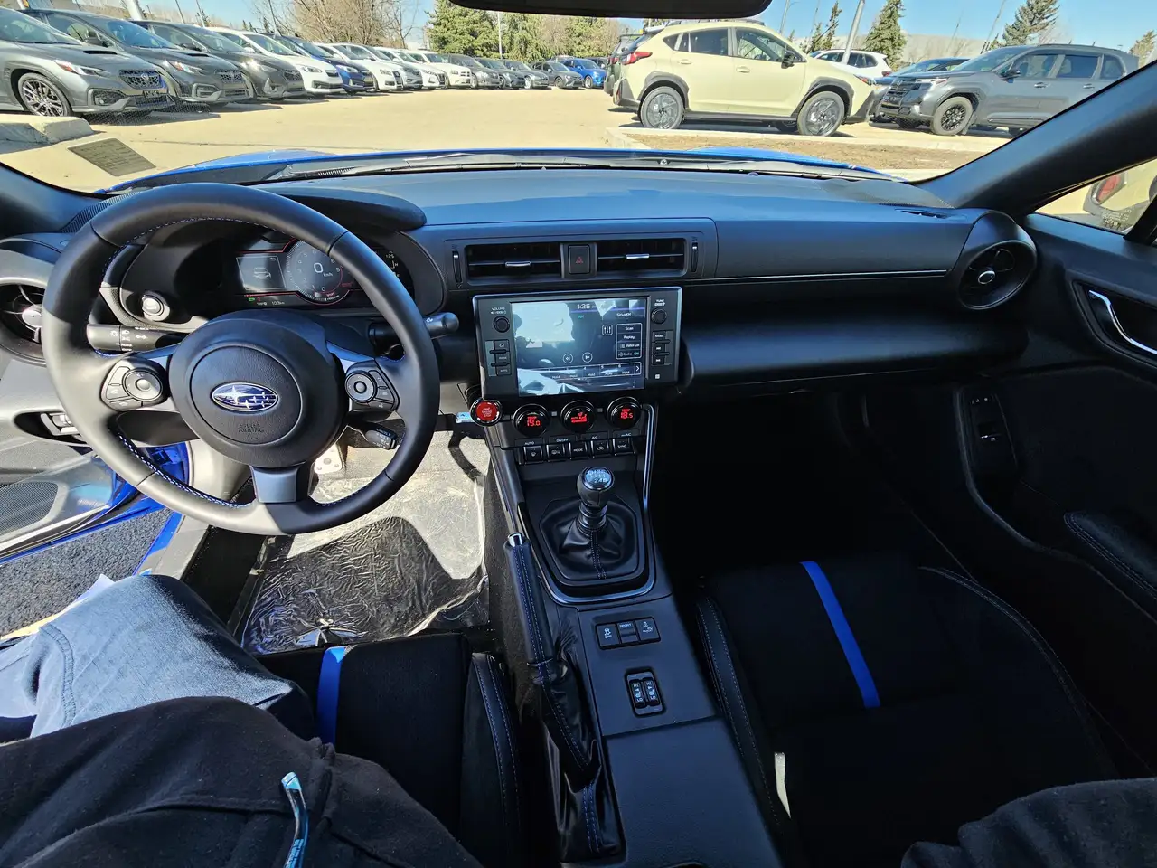 Subaru BRZ снимка Subaru BRZ