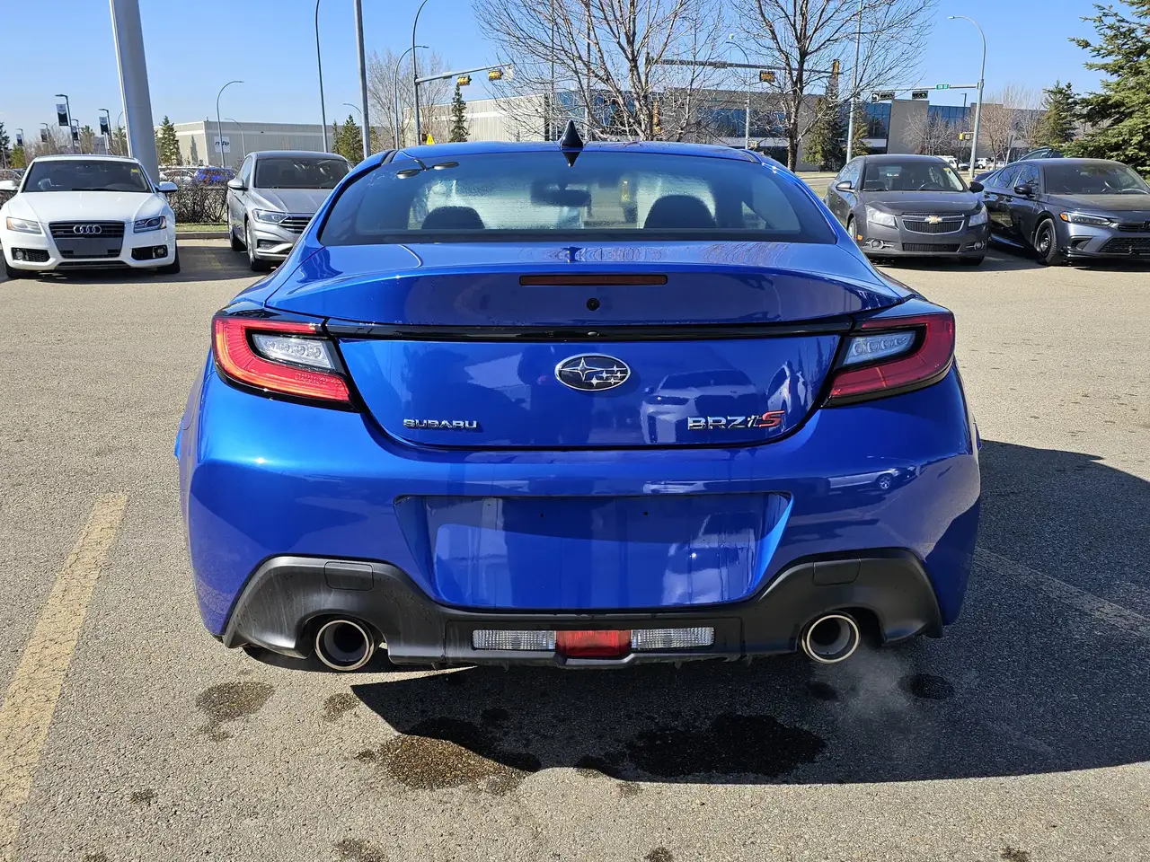 Subaru BRZ снимка Subaru BRZ