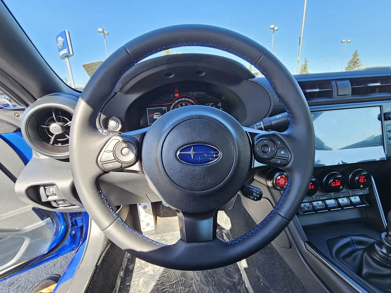 Subaru BRZ снимка Subaru BRZ