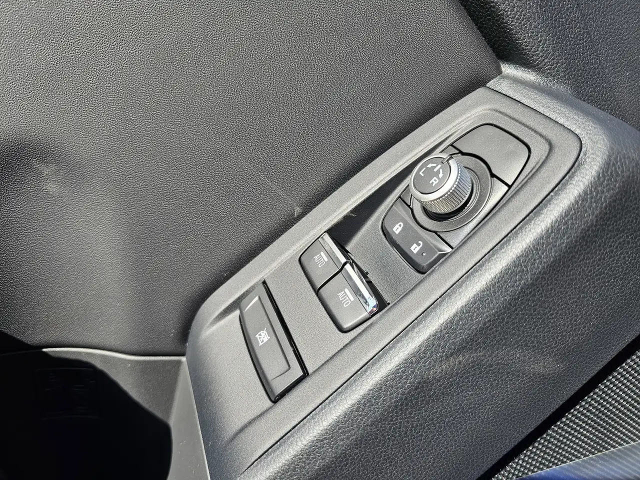Subaru BRZ снимка Subaru BRZ