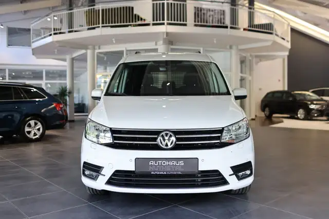Volkswagen Caddy view 2