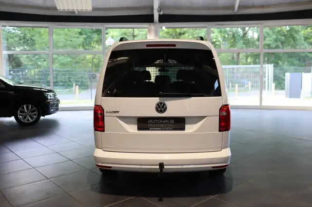 Volkswagen Caddy view 5