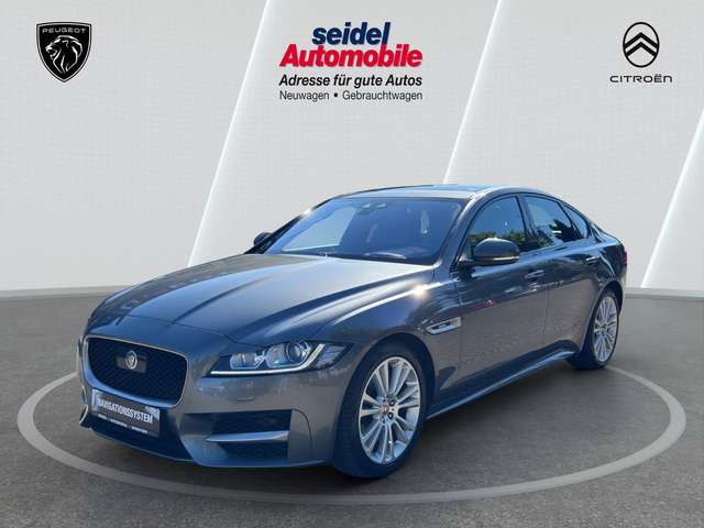 Imagine Jaguar XF 30d 300PS R-Sport Automatik, PANO, ACC