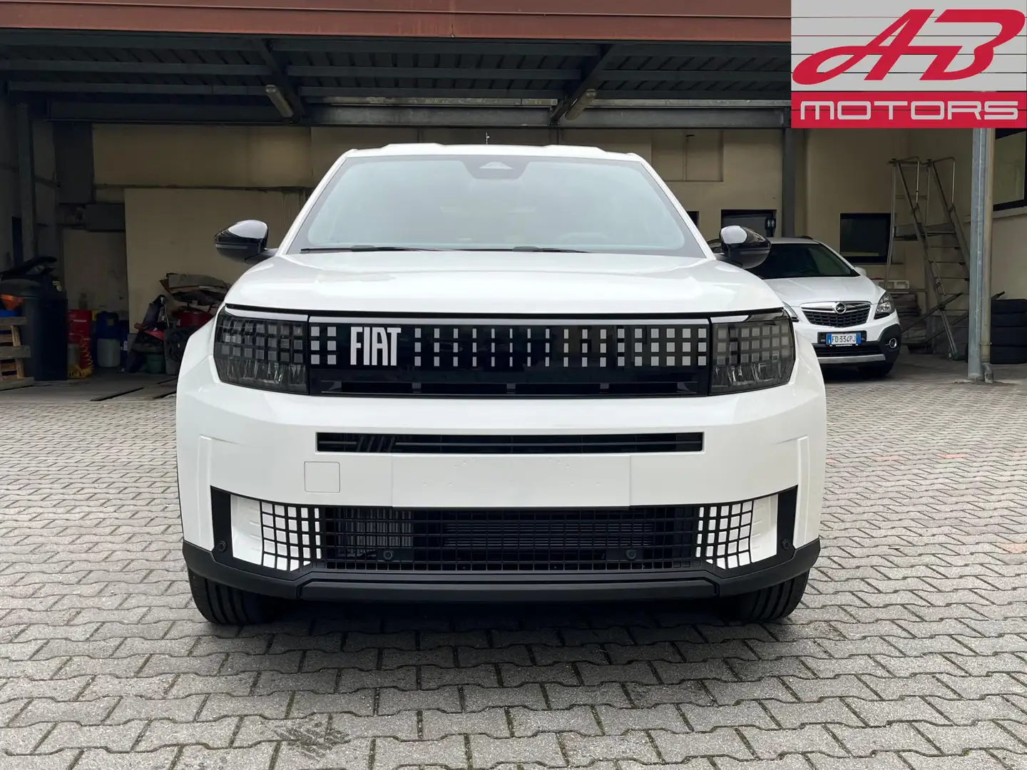 Fiat Grande Panda Grande Panda 1.2 Hybrid 110 CV S&S Pop - 2