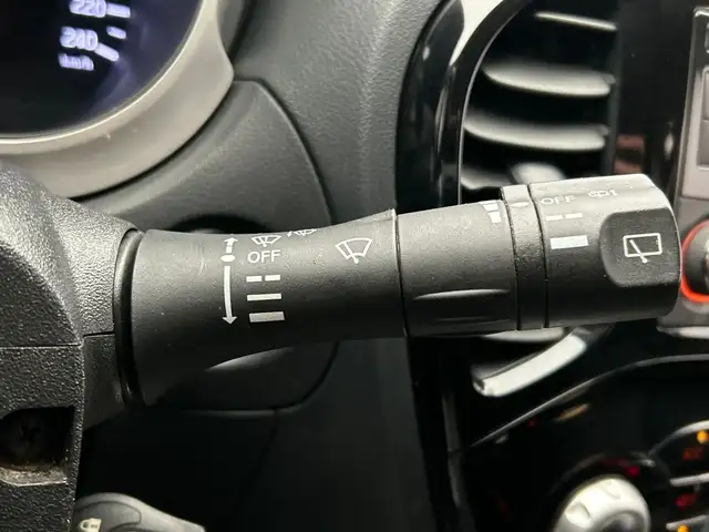 Nissan Juke view 30