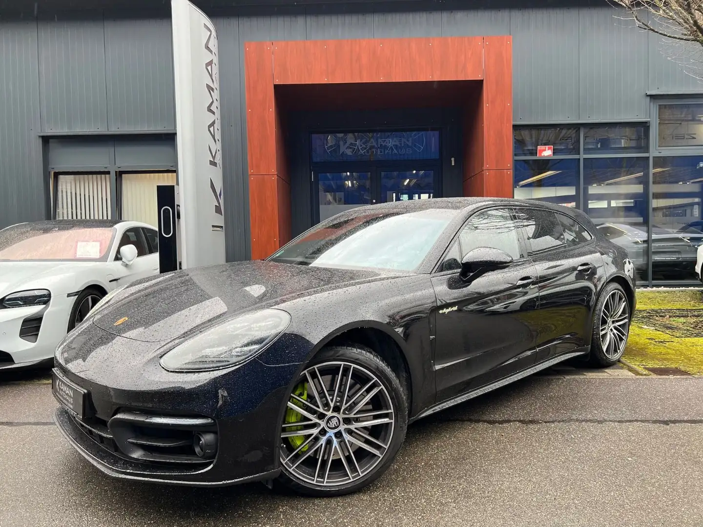 Porsche Panamera 4 S E-Hyb SPORT T. #2xFOND TV! MASSAGE! Schwarz - 1