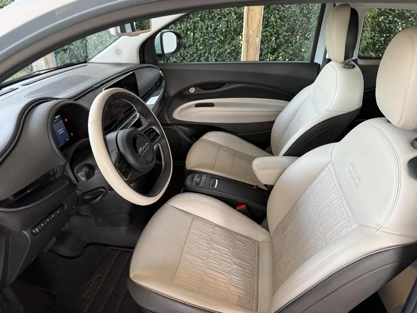 Fiat 500C La Prima 42 kWh * Winterbanden - 2