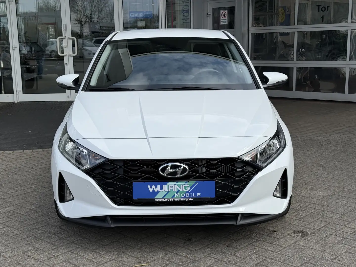 Hyundai i20 Select Mild-Hybrid FLA 17  ALU SPURHALTE Blanc - 2