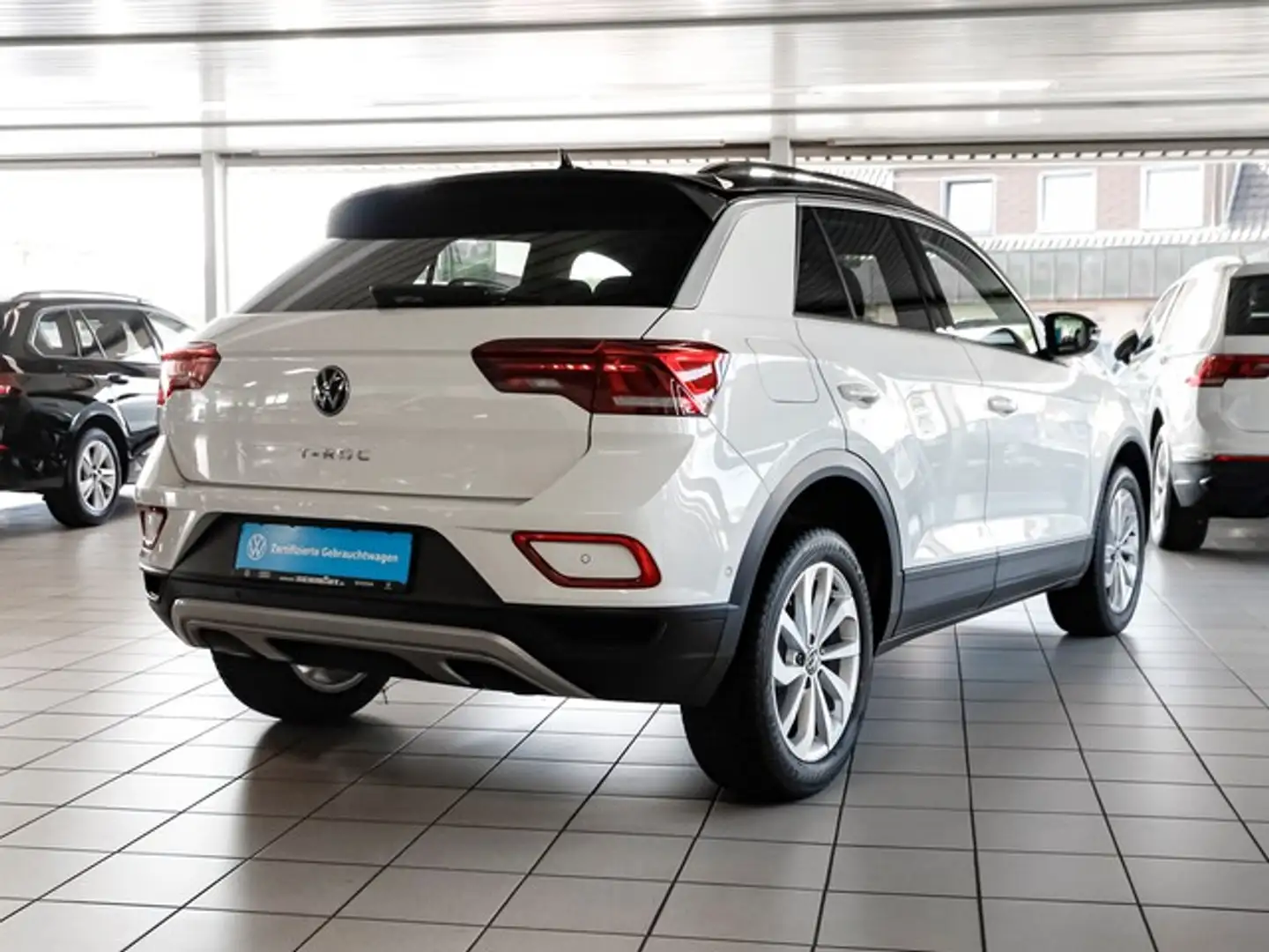 Volkswagen T-Roc 1,5 TSI Life LED NaviMedia Sitzheiz. Parkassist... Blanco - 2