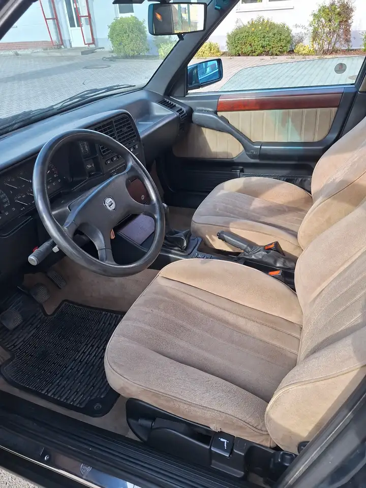 Lancia Thema Pininfarina SW 16V i.e., foto 3
