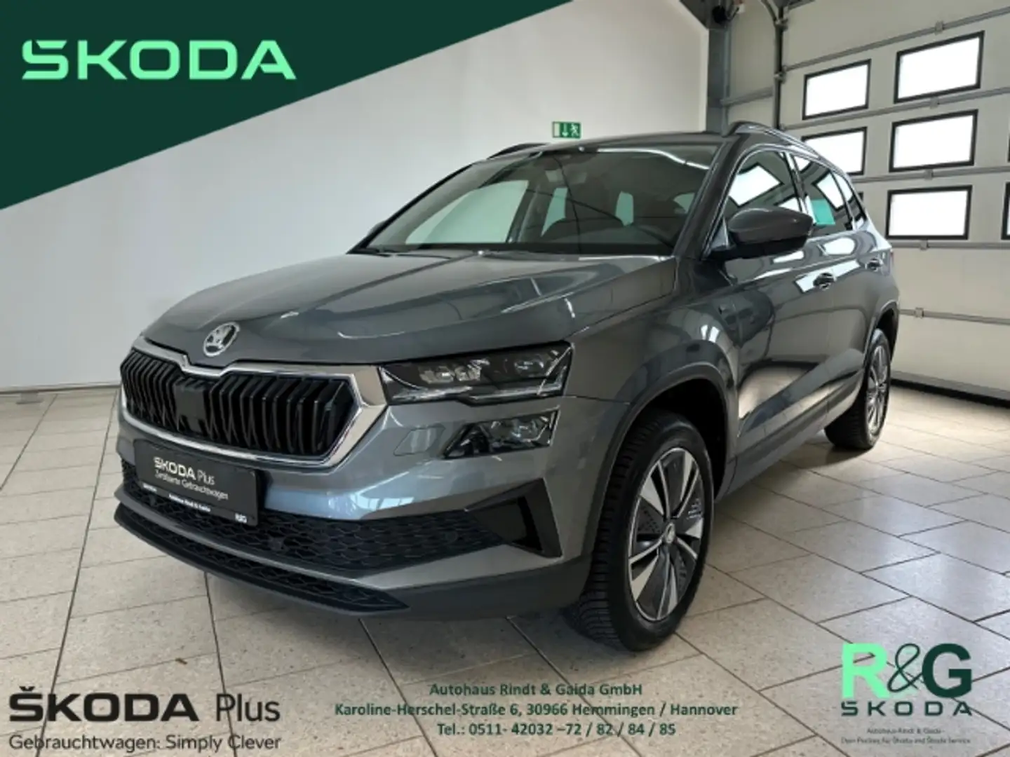 Skoda Karoq Selection 1.5 TSI ACT DSG AHK Navi Kamera Grau - 1