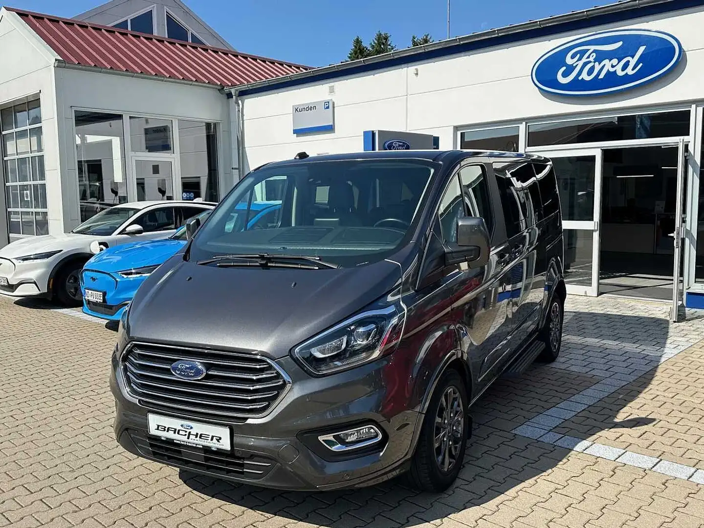 Ford Tourneo Custom 320L1 Titanium X *Navi*Xenon*ACC* Grau - 1