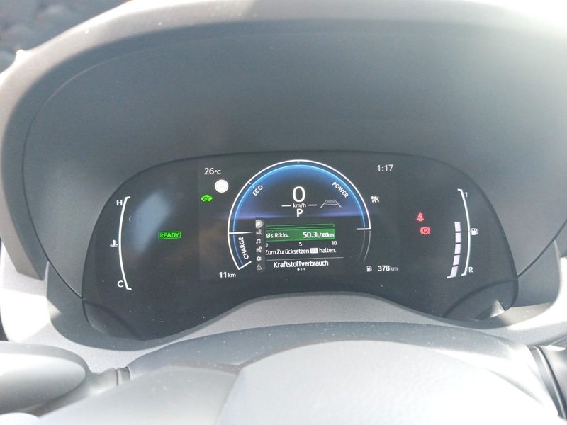Toyota Yaris Hybrid Teamplayer — photo 7