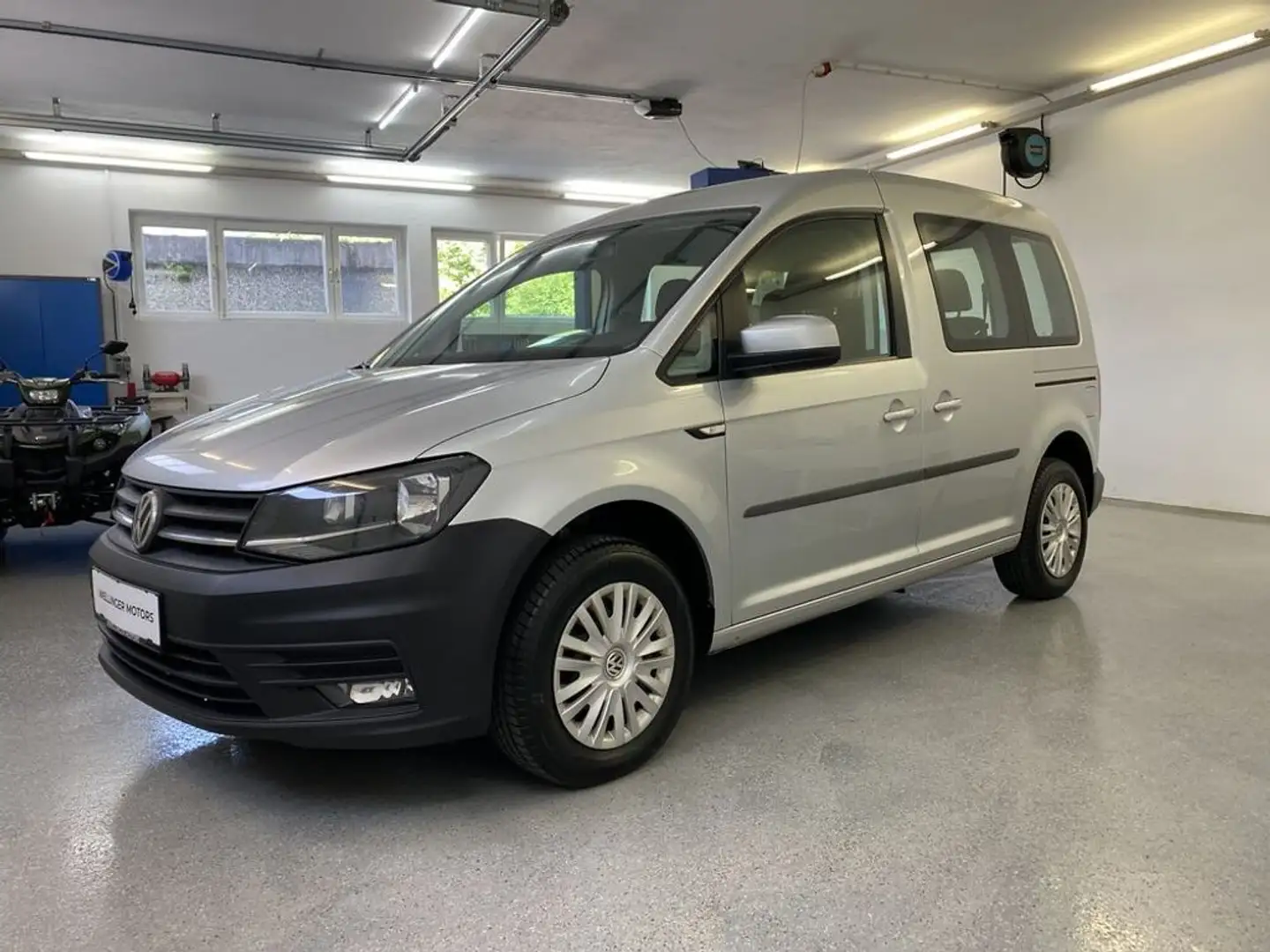 Volkswagen Caddy Austria Plus 2.0 TDI TOP Zustand! Srebrny - 1