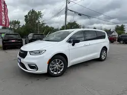 Chrysler Pacifica 2025