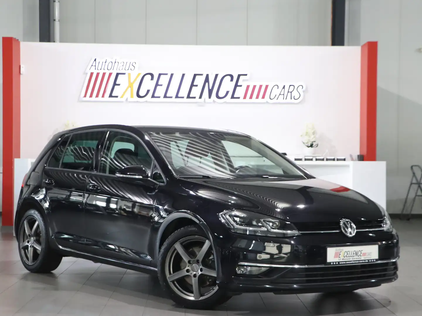 Volkswagen Golf VII 1.4 TSI DSG HIGHLINE / LED,ACC-TEMPOMAT Negro - 1