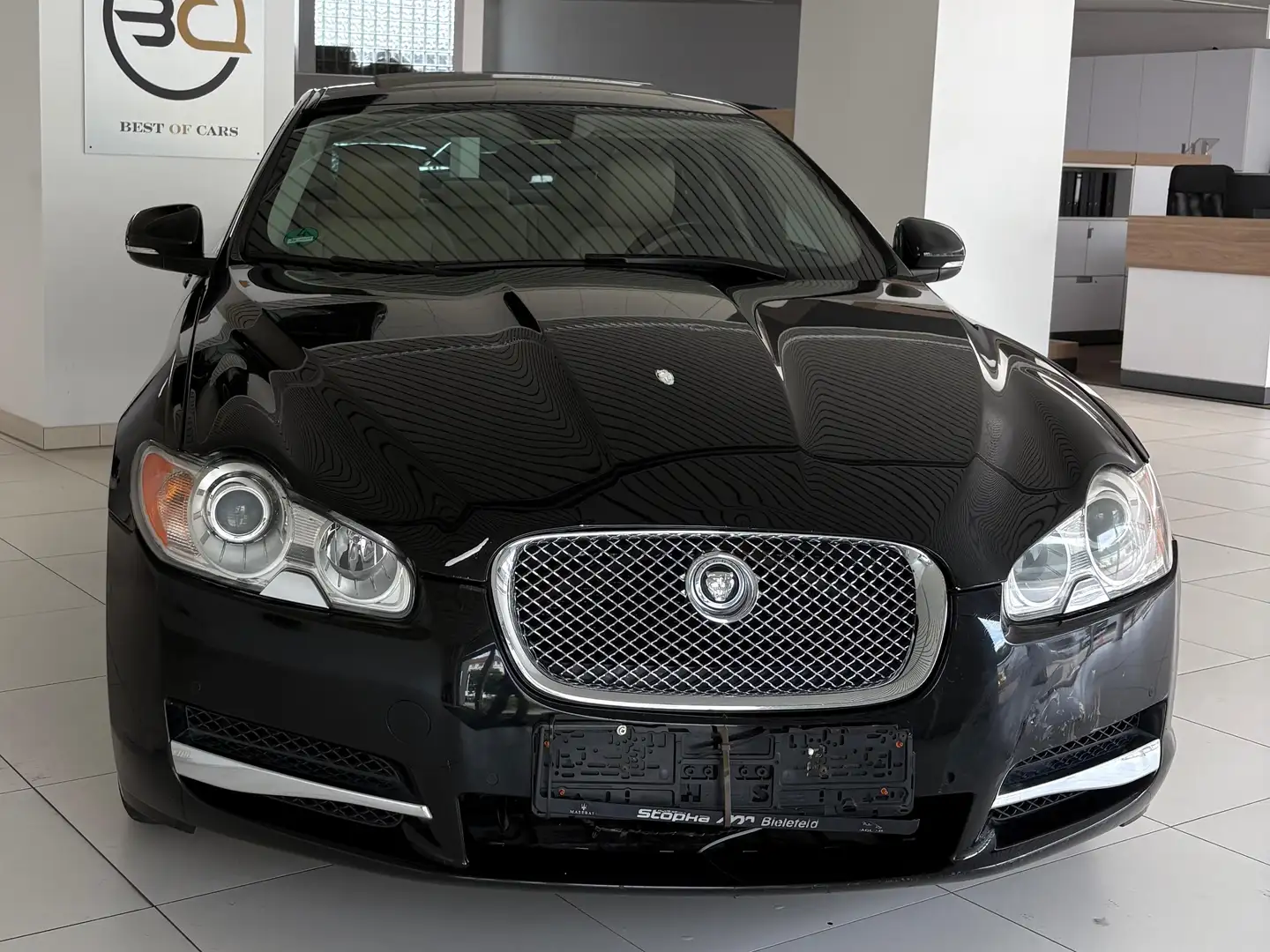 Jaguar XF 3.0 V6 Diesel Luxury Negro - 2