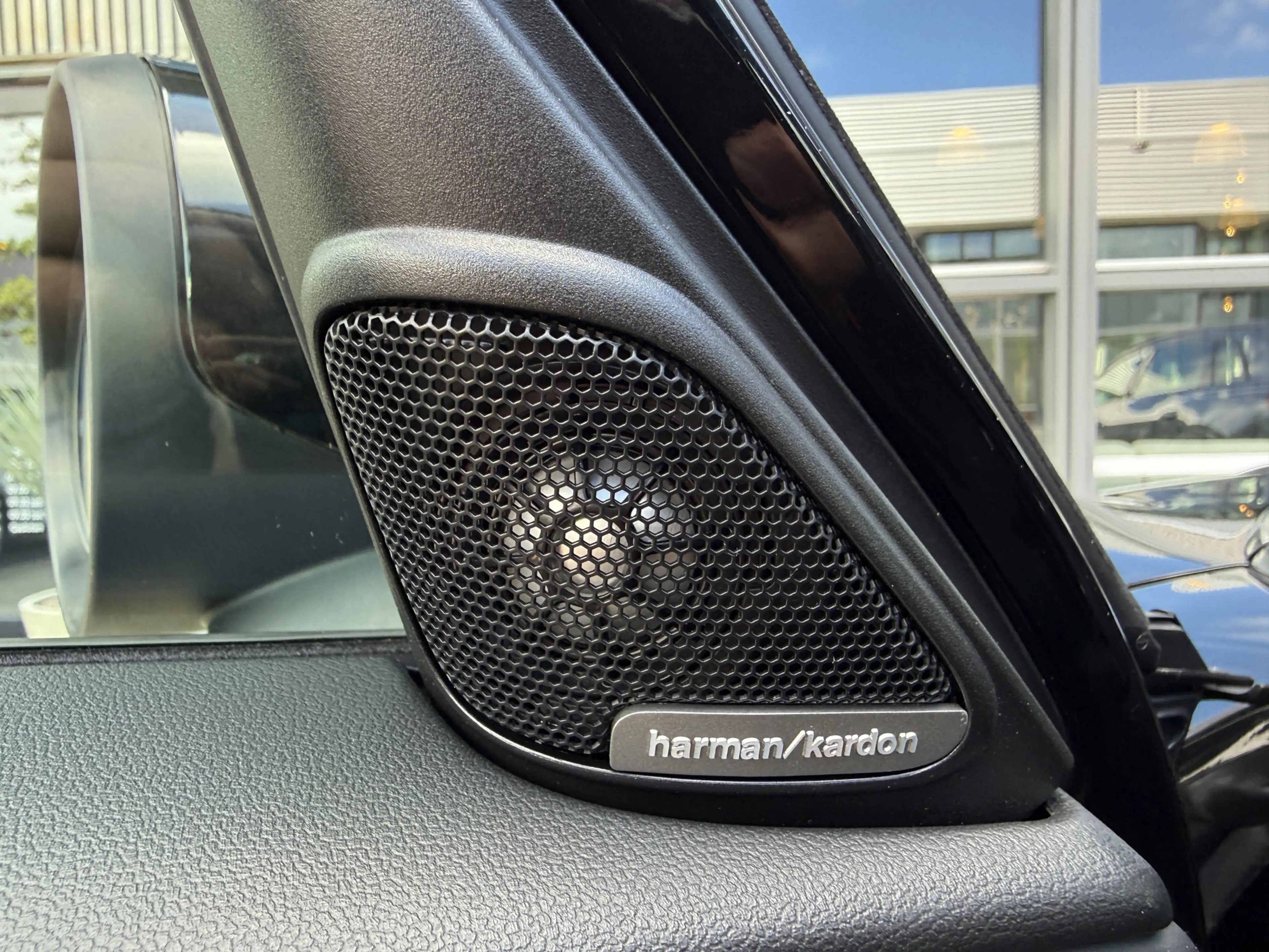 MINI Cooper SE Countryman 2.0 ALL4 Pano/H&K/Leder/Camera — photo 11