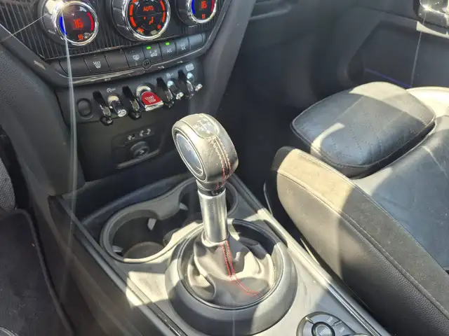 Mini Countryman view 8