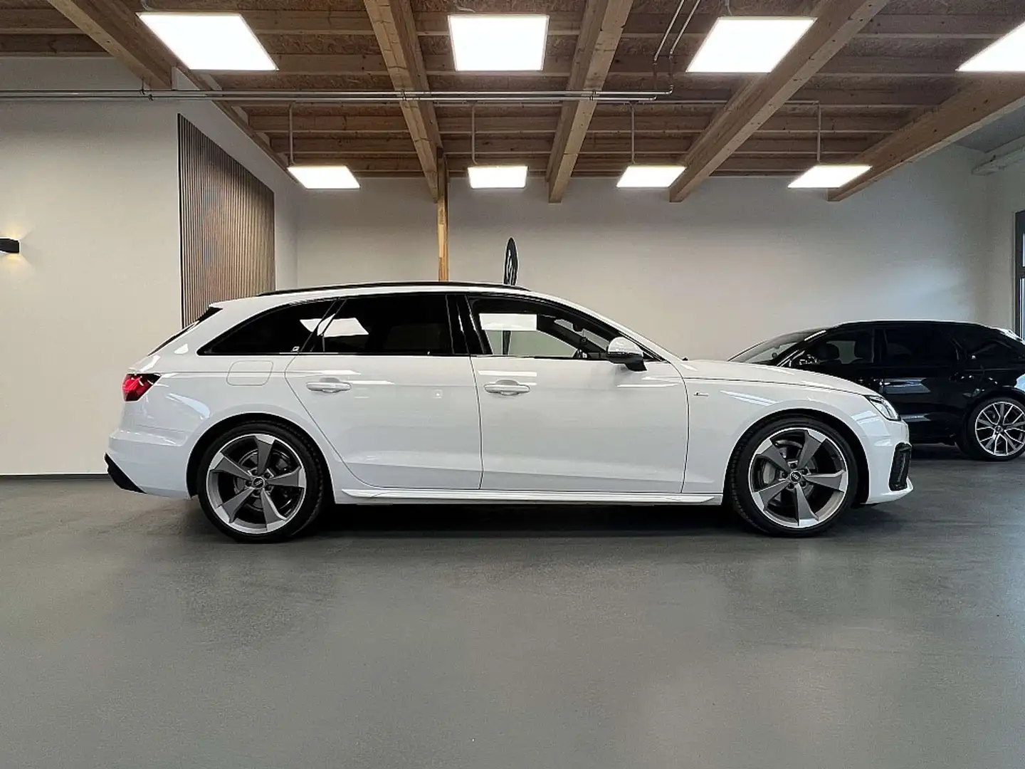 Audi A4 40 TDI SPORT QUATTRO 3X SLINE BLACK EDITION VIR... Weiß - 1