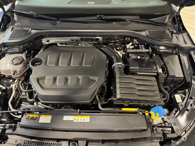 Volkswagen Golf view 14