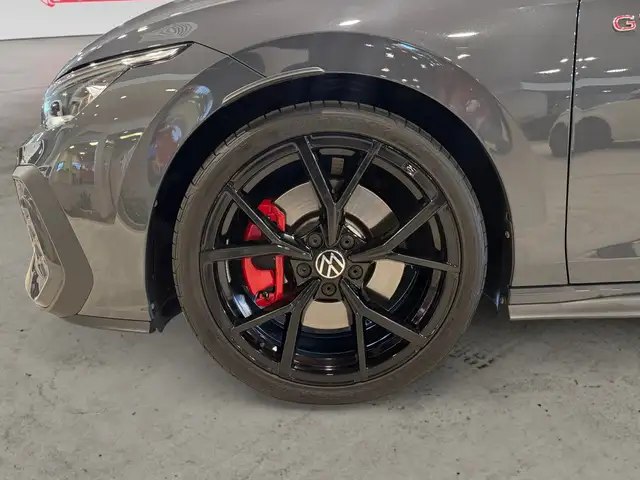 Volkswagen Golf view 7