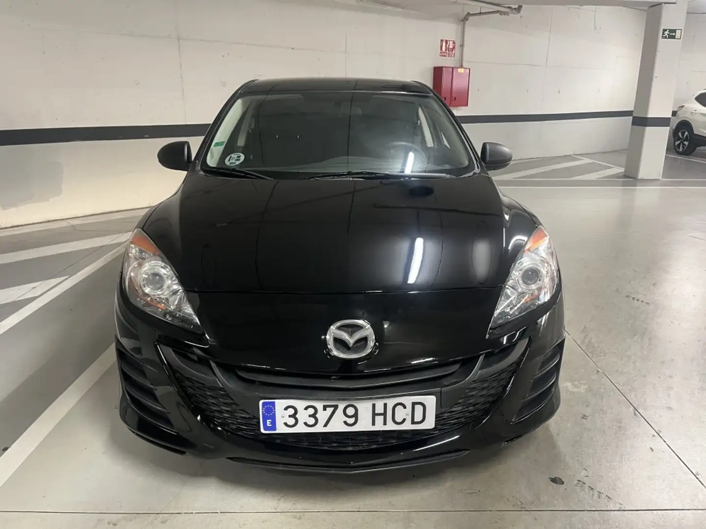 Mazda 3 1.6CRTD Active Zwart - 2
