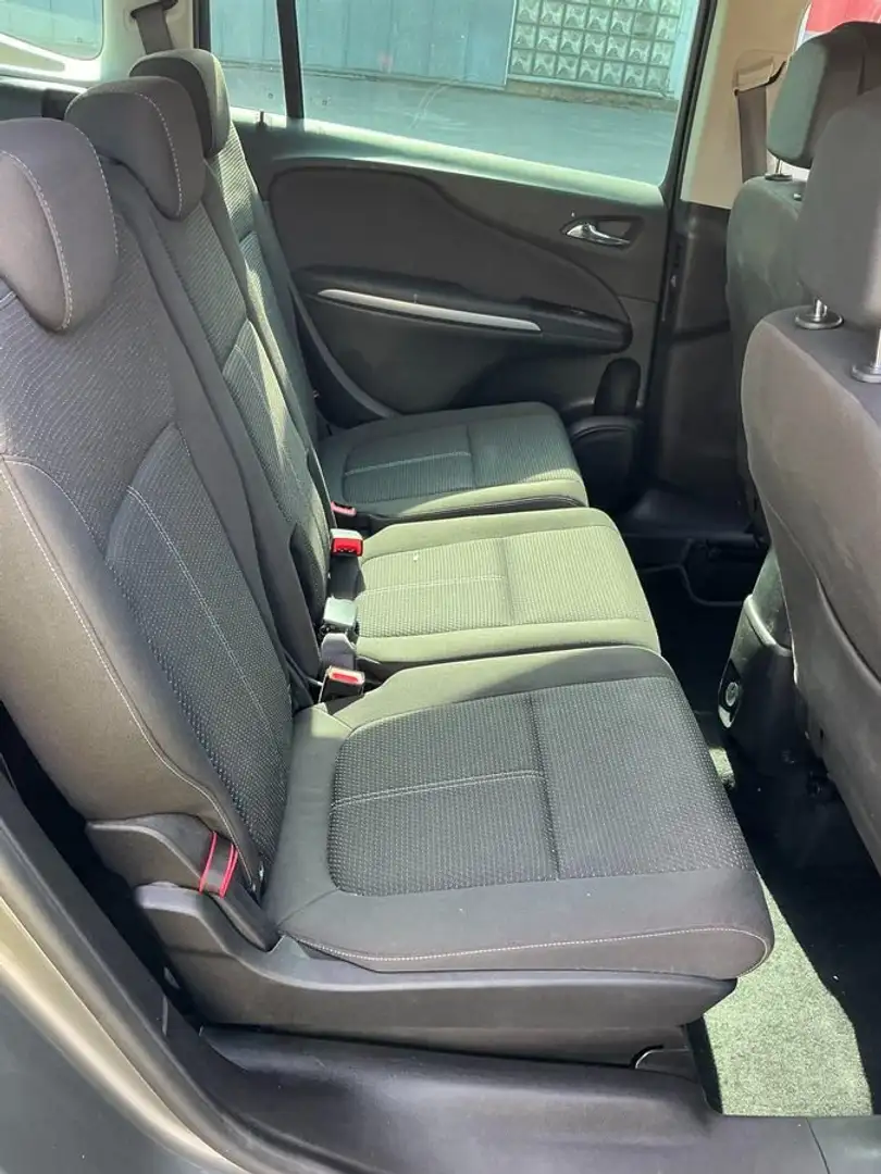 Opel Zafira Tourer Zafira Tourer 1.6 SIDI Turbo 120 Jahre Grau - 1