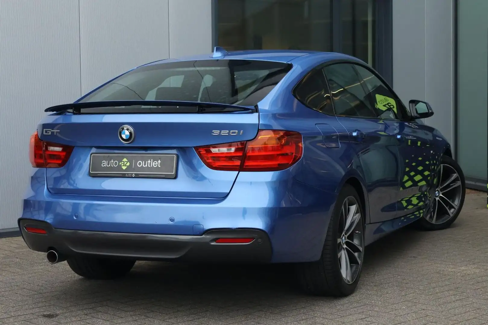 BMW 320 3-serie 320i Executive / M-Spor Blauw - 2