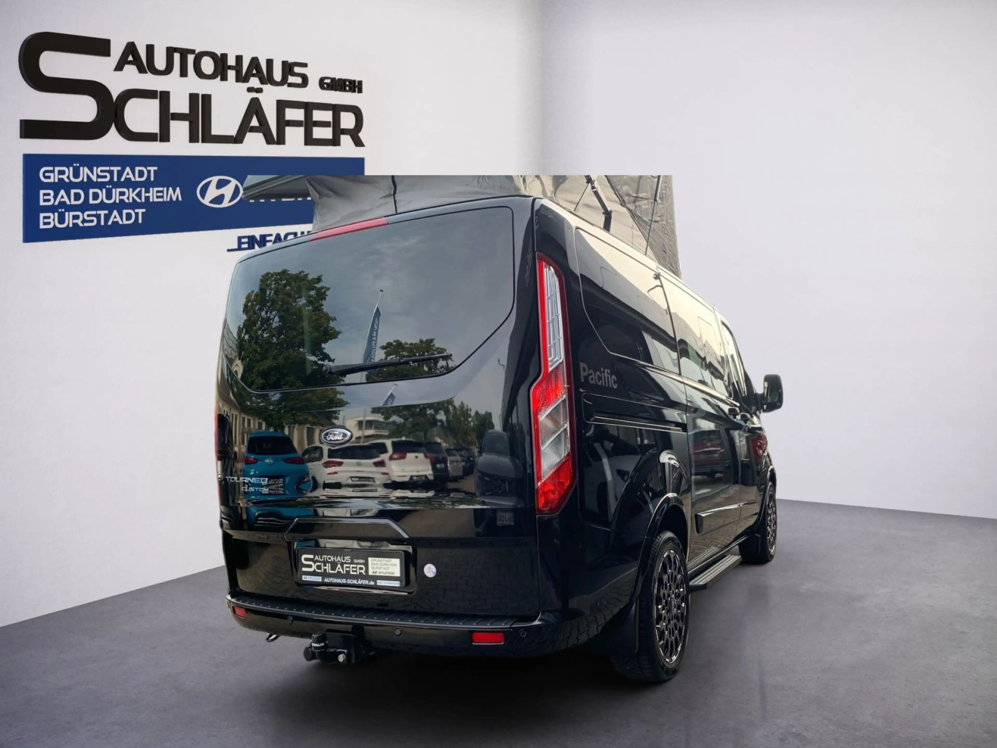 Ford Tourneo Custom 2.0 TDCi 185PS Titanium Camper + — photo 4