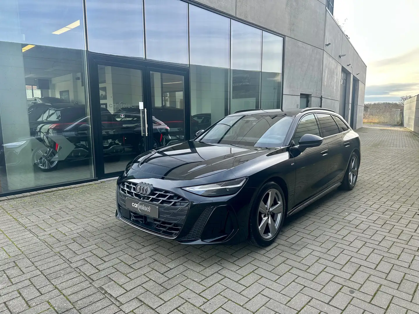 Audi A6 A6 Avant TDI S tronic S-line / PANO/LEDER/MATRIX - 1