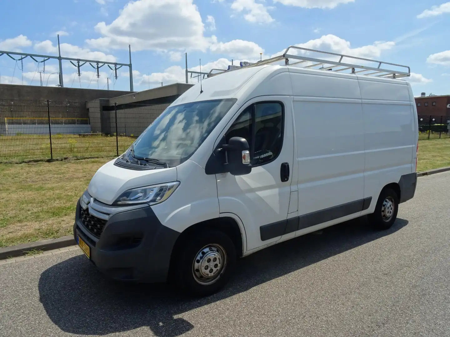 Citroen Jumper 33 2.0 BlueHDi L2H2 Wit - 1
