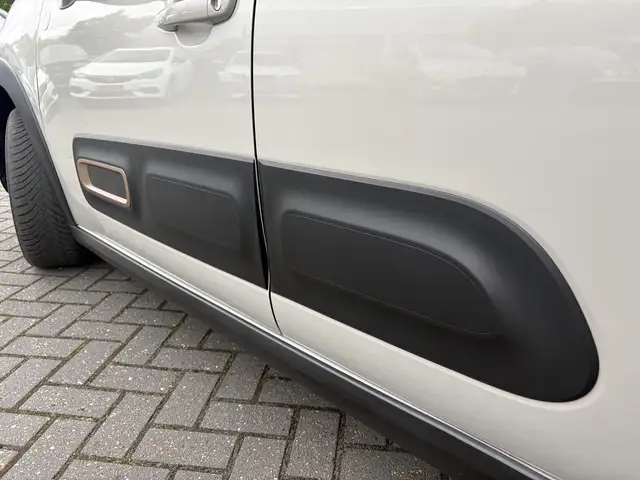 Citroen C3 view 13