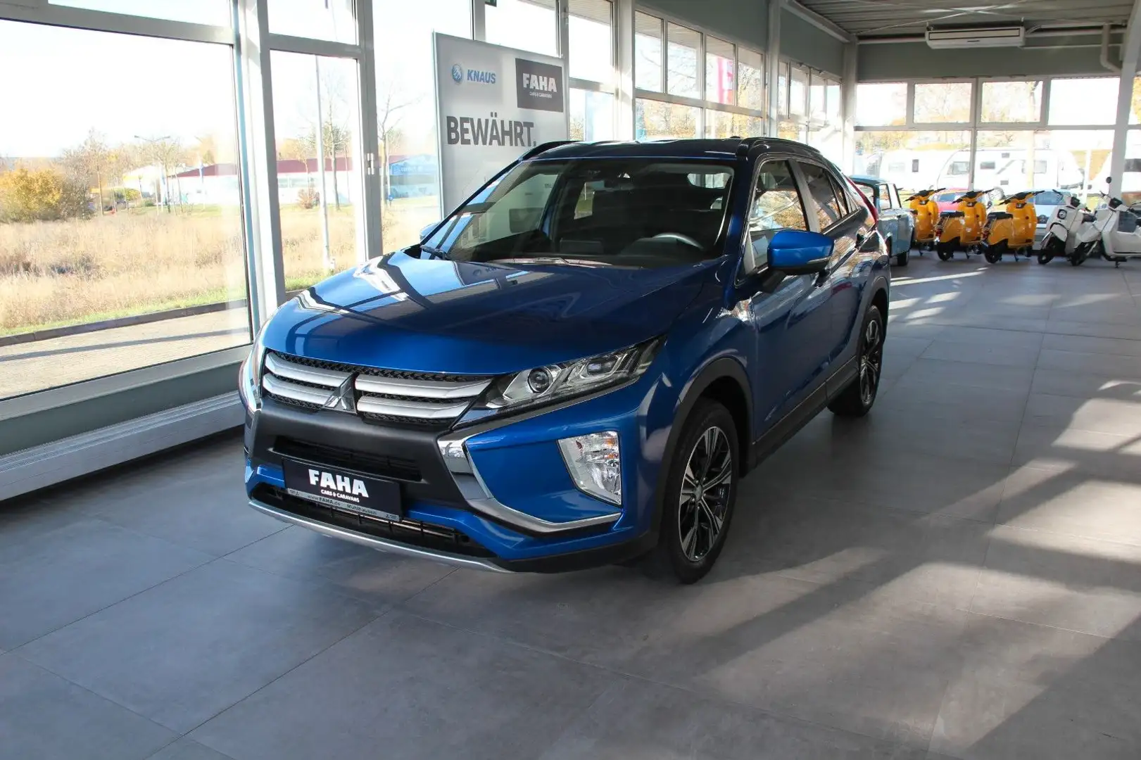 Mitsubishi Eclipse Cross Spirit 2WD Blau - 1
