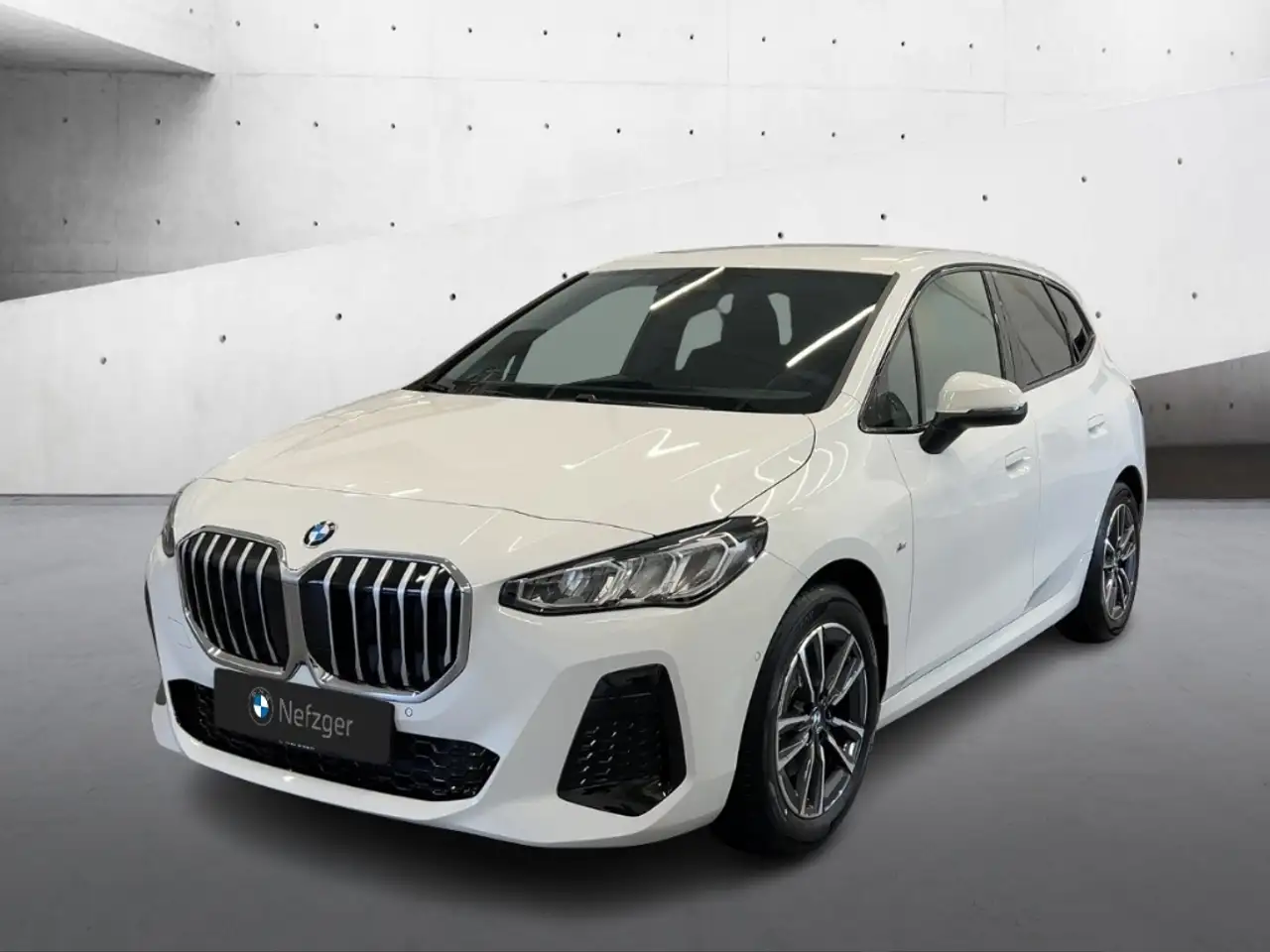 BMW 218