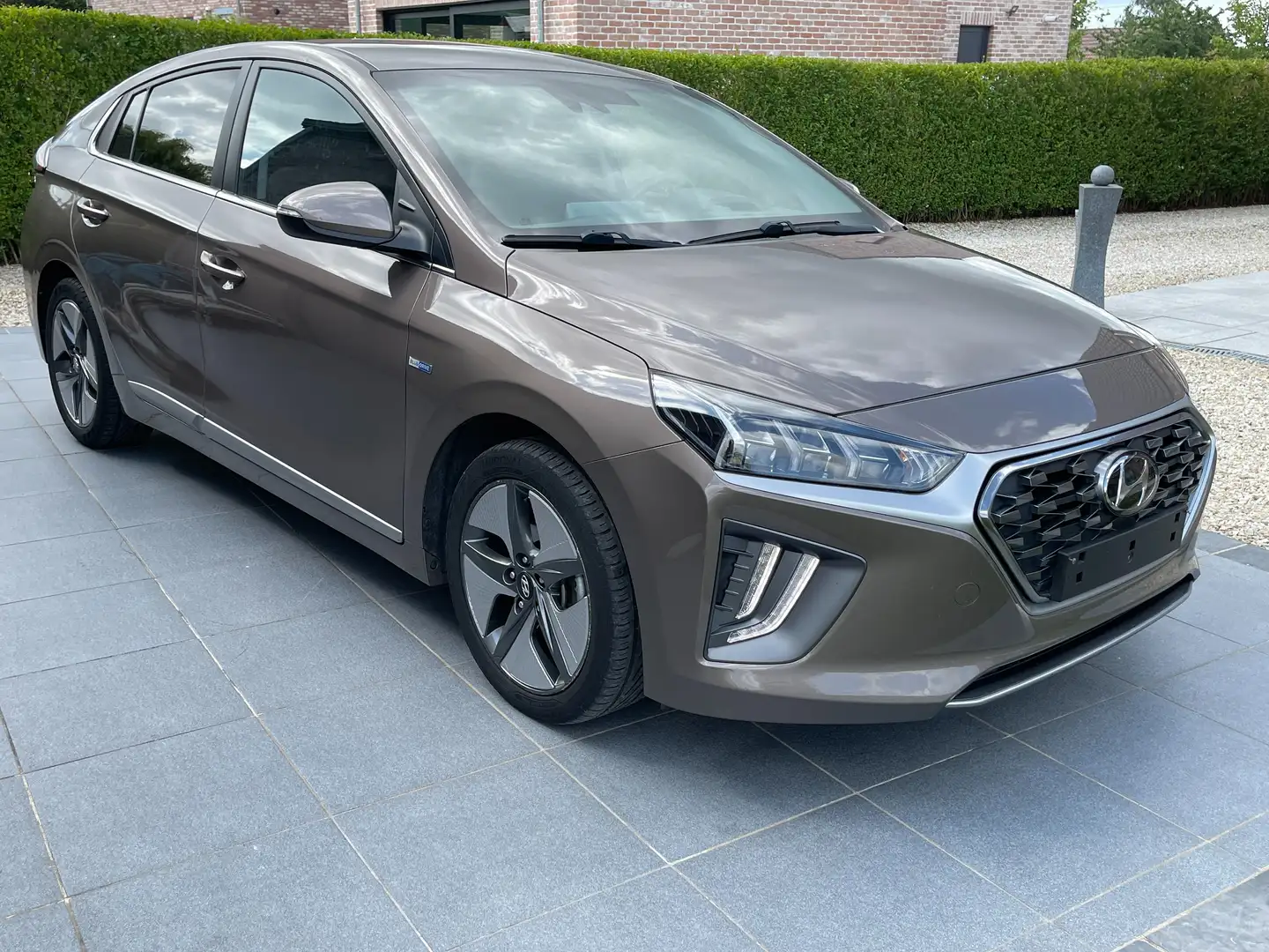 Hyundai IONIQ Ioniq PHEV 1.6 GDi Feel (BlueLink) DCT - 2