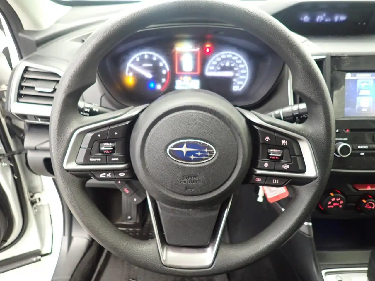 Subaru Forester снимка Subaru Forester