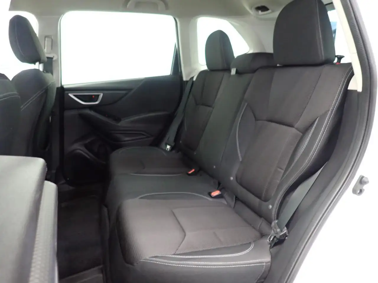Subaru Forester снимка Subaru Forester