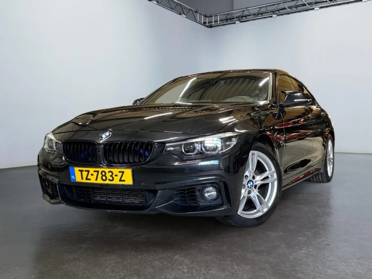 BMW 418 4-serie Gran Coupé 418i High Executive | M-Pakket Zwart - 1