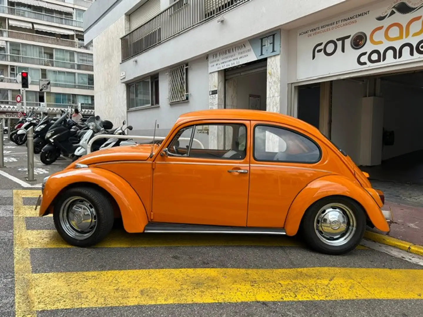 Volkswagen Coccinelle COCCINELLE 1200 Orange - 2