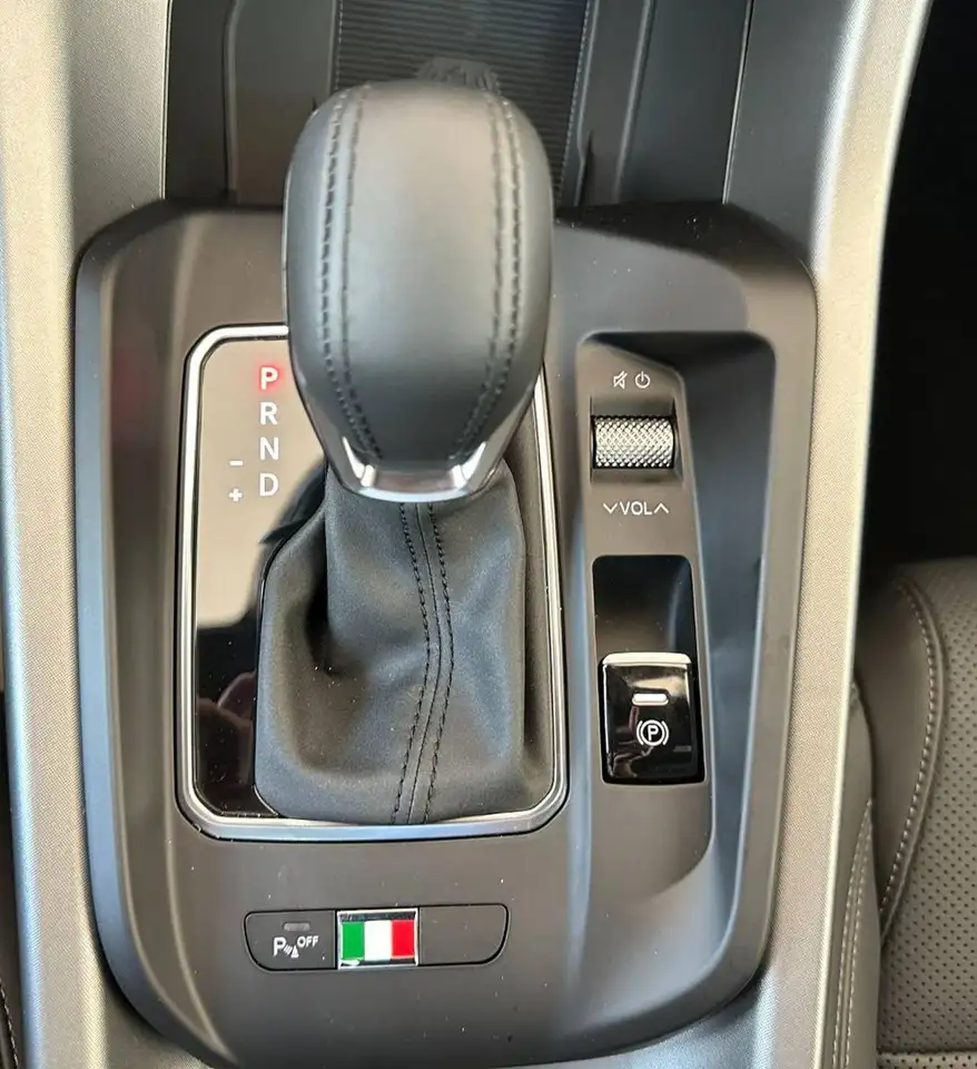 Alfa Romeo Tonale 2024 — фото 12