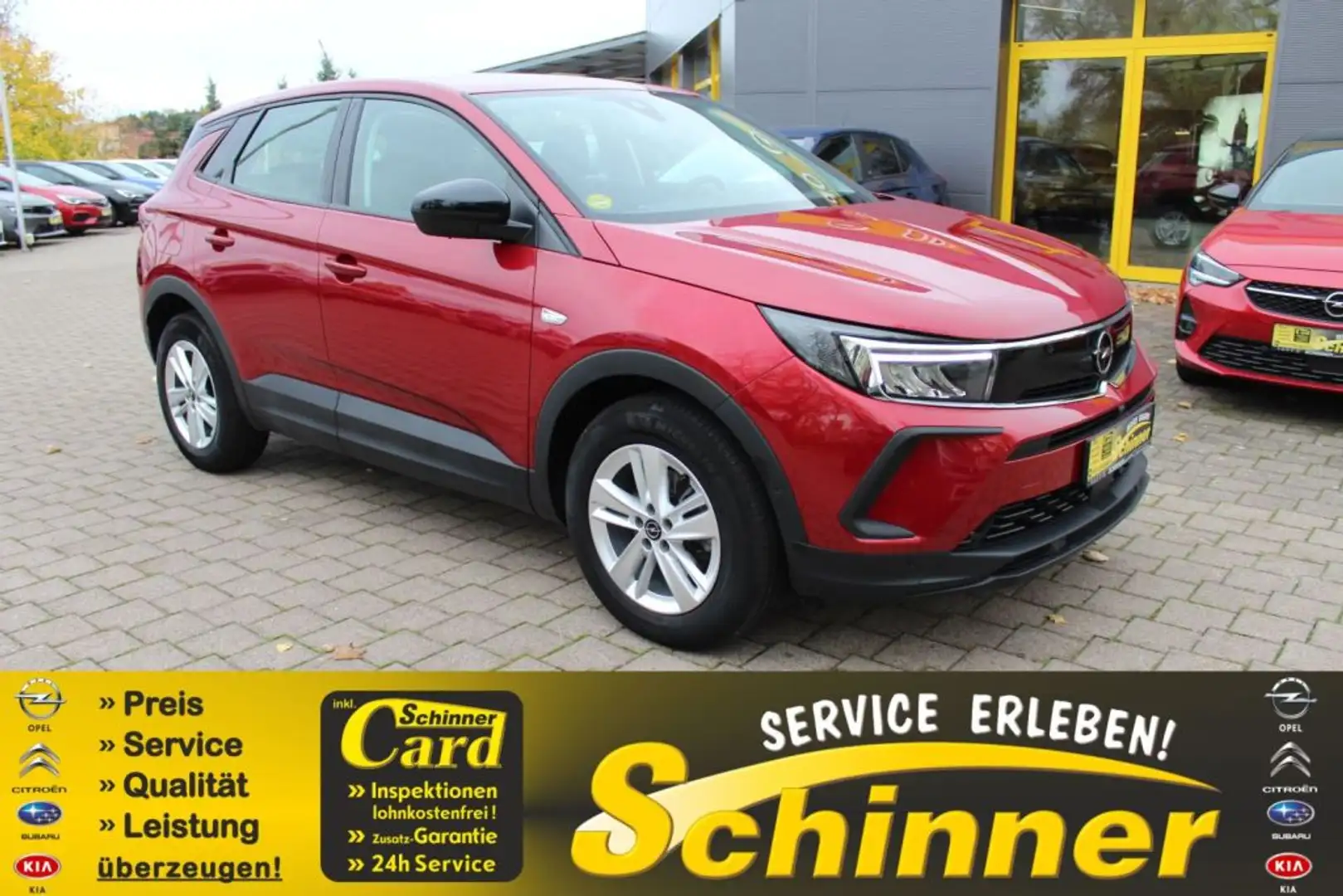 Opel Grandland 1.2 DI Rot - 1